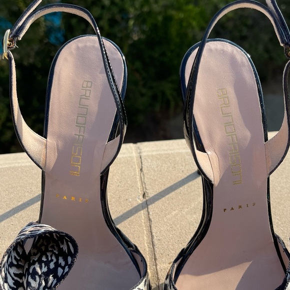 Brunofrizoni vintage animal print platforms with a silk bow size 6B - Picture 8 of 8